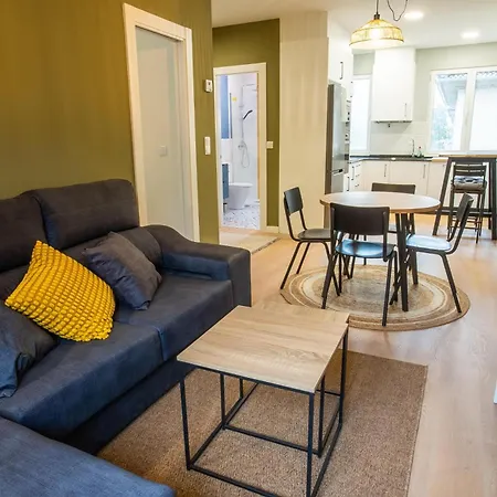 Apartamento En Casco Antiguo * Oviedo
